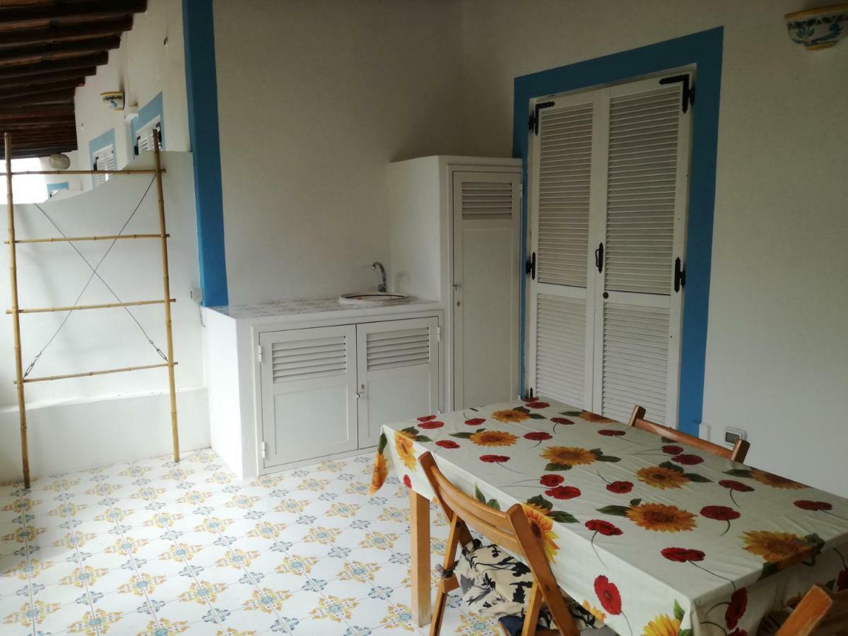 Appartement R9 à Vulcano  Extérieur photo